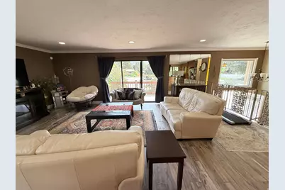 6246 S Lorreen Dr, Murray, UT 84121 - Photo 5