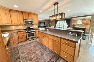 6246 S Lorreen Dr, Murray, UT 84121 - Photo 17
