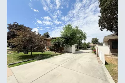 6246 S Lorreen Dr, Murray, UT 84121 - Photo 53