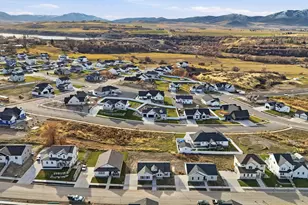 697 W 20 N, Hyrum, UT 84319 - Photo 5