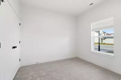 697 W 20 N, Hyrum, UT 84319 - Photo 21