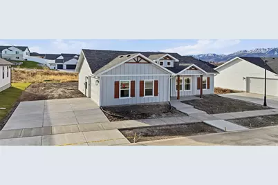 697 W 20 N, Hyrum, UT 84319 - Photo 3