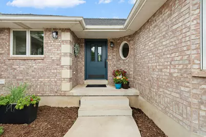 1740 W 200 N, Kaysville, UT 84037 - Photo 5