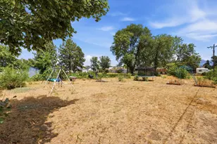 5470 S 2300 W, Roy, UT 84067 - Photo 27