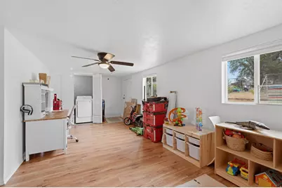 5470 S 2300 W, Roy, UT 84067 - Photo 17