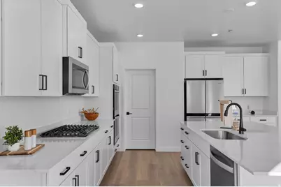 1352 N 1275 E #11, Logan, UT 84341 - Photo 19