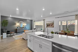 1910 Queens Garden Dr, Washington, UT 84780 - Photo 13