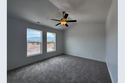 1562 N 1875 W #244, Layton, UT 84041 - Photo 11