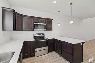 1627 W Talus Ridge Dr, Saratoga Springs, UT 84045 - Photo 7