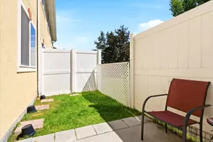6979 S Florentine Way, West Jordan, UT 84084 - Photo 17