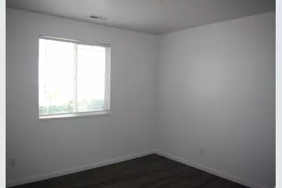 2917 S Flair St, West Valley, UT 84120 - Photo 21