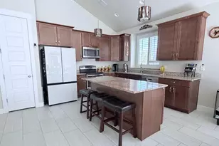 12105 S Galena Grove Way, Draper, UT 84020 - Photo 7