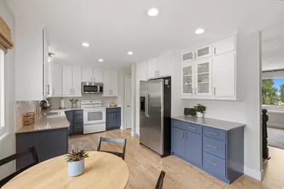 11047 S Lamasa Cir E, Sandy, UT 84092 - Photo 13