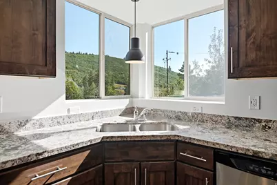150 N Crestview Dr, Park City, UT 84098 - Photo 27