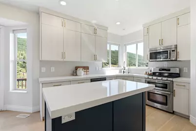 150 N Crestview Dr, Park City, UT 84098 - Photo 9