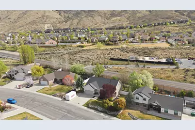 10262 N 3900 W, Cedar Hills, UT 84062 - Photo 33