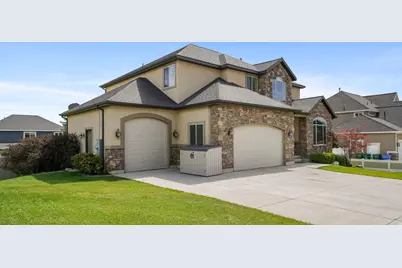 729 W 3275 N, Lehi, UT 84043 - Photo 3