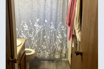 6075 Park Wood Dr, Kearns, UT 84118 - Photo 31