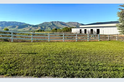 2334 S Falcon Way E, Huntsville, UT 84317 - Photo 11