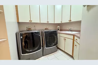 2334 S Falcon Way E, Huntsville, UT 84317 - Photo 51