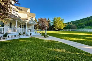 2334 S Falcon Way E, Huntsville, UT 84317 - Photo 3