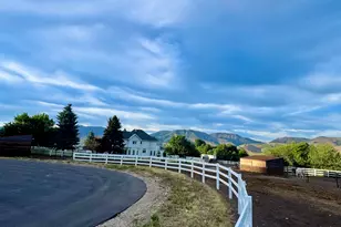 2334 S Falcon Way E, Huntsville, UT 84317 - Photo 7