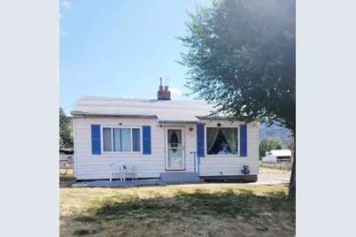 421 Circle Way, East Carbon, UT 84520 - Photo 3