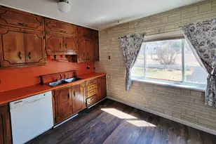 421 Circle Way, East Carbon, UT 84520 - Photo 19