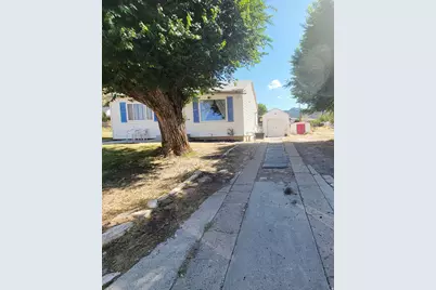 421 Circle Way, East Carbon, UT 84520 - Photo 5