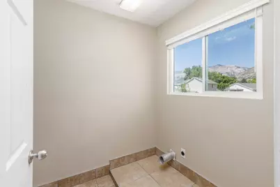 818 N 950 E, Ogden, UT 84404 - Photo 27