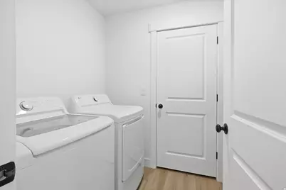 274 W 710 N, Smithfield, UT 84335 - Photo 17