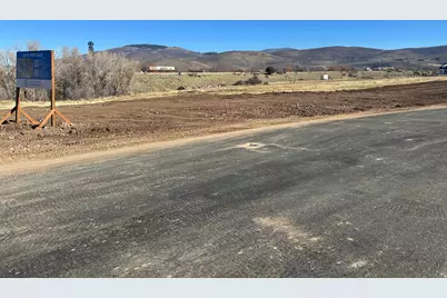 201 E Country Ln S #2, Francis, UT 84036 - Photo 3