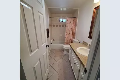 360 N State St, Ferron, UT 84523 - Photo 13