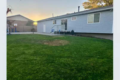 5015 W Niagara Cir S, Salt Lake City, UT 84118 - Photo 17