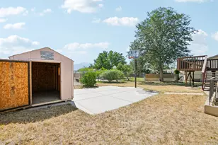 6383 S Lauritzen Dr, Taylorsville, UT 84129 - Photo 25