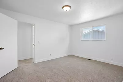 6383 S Lauritzen Dr, Taylorsville, UT 84129 - Photo 5