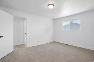 6383 S Lauritzen Dr, Taylorsville, UT 84129 - Photo 5