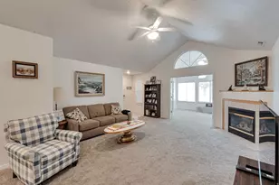 2156 W Jordan Villa Dr, West Jordan, UT 84088 - Photo 11