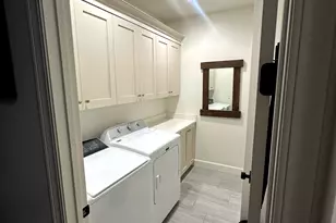 888 W Torrey Pnes Dr, Richfield, UT 84701 - Photo 9