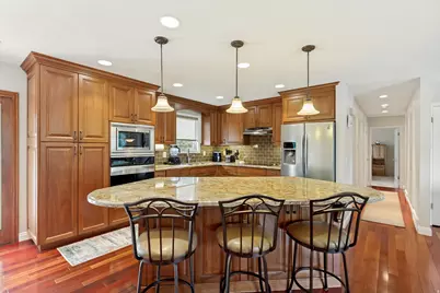 1737 E Sunrise Meadow Dr, Sandy, UT 84093 - Photo 7