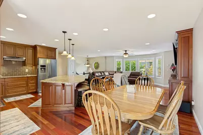 1737 E Sunrise Meadow Dr, Sandy, UT 84093 - Photo 9