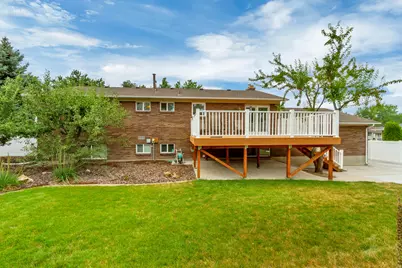 1737 E Sunrise Meadow Dr, Sandy, UT 84093 - Photo 21