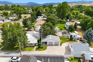 240 S 100 E, Hyrum, UT 84319 - Photo 55