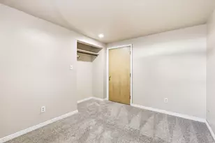 240 S 100 E, Hyrum, UT 84319 - Photo 39