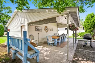 240 S 100 E, Hyrum, UT 84319 - Photo 43