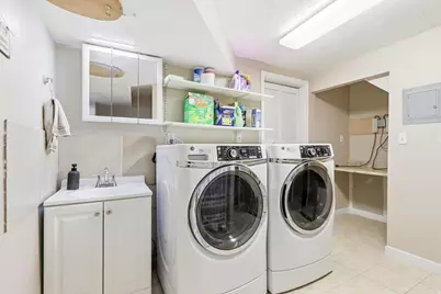 240 S 100 E, Hyrum, UT 84319 - Photo 41