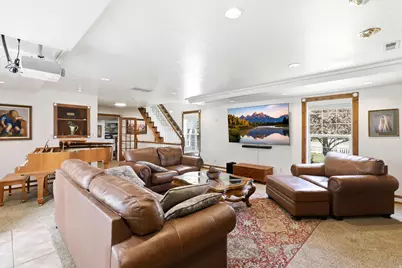240 S 100 E, Hyrum, UT 84319 - Photo 21