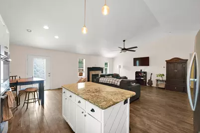 6187 W Dinsmore Way S, West Jordan, UT 84081 - Photo 5