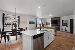4138 E Sun Crest Dr, Eagle Mountain, UT 84005 - Photo 11