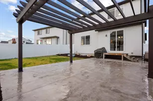 4138 E Sun Crest Dr, Eagle Mountain, UT 84005 - Photo 37